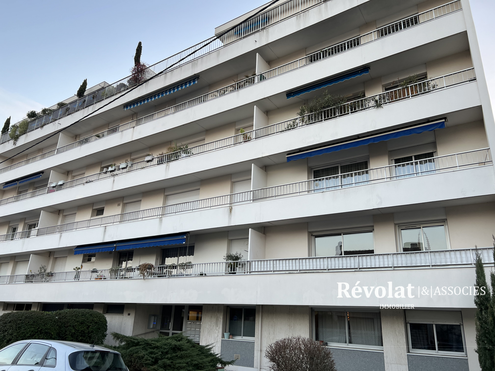 Vente Appartement 93m² 4 Pièces à Bordeaux (33200) - Révolat & Associés